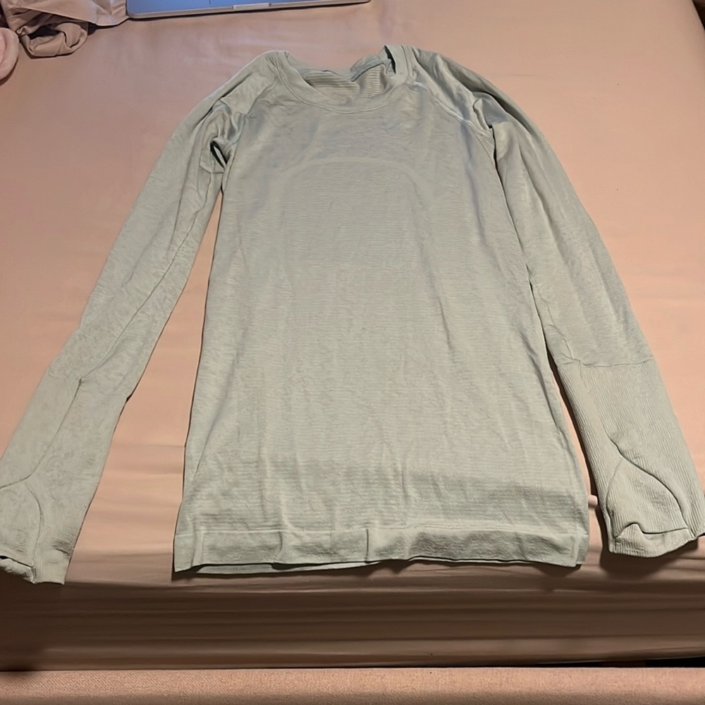 Long Sleeve Swiftly Tech 2.0